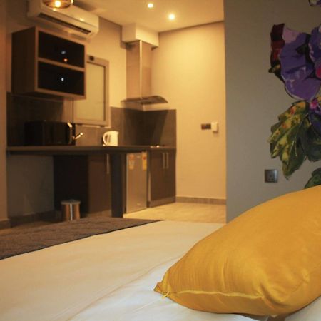 Urbano Hotel By Roots Wiaboman Exterior foto