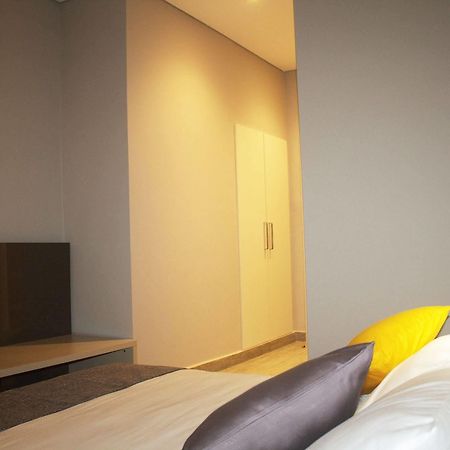 Urbano Hotel By Roots Wiaboman Exterior foto